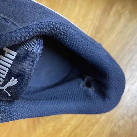 Men’s navy blue/white Puma Suede Classic shoes - Picture 5 of 6